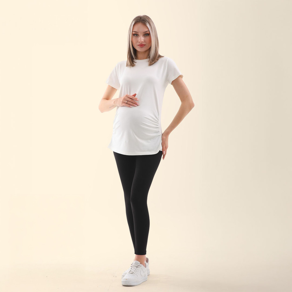 Maicë e Bardhë për Gra Shtatzëna  Maicë e Bardhë për Gra Shtatzëna